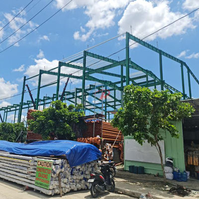 Construção moderna de estruturas de aço resistente a condições climáticas extremas