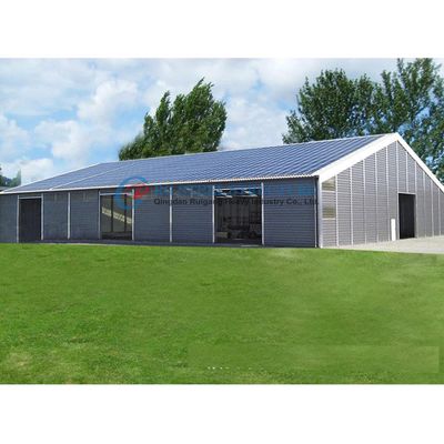 Oficina de pré-fabricação de estruturas de aço pintadas / galvanizadas com engenharia de precisão