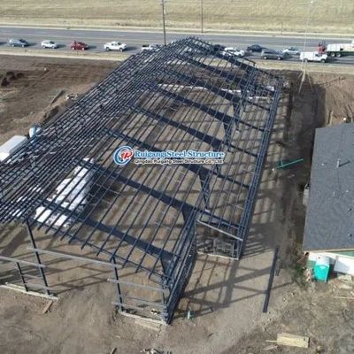 Construção de edifícios industriais pré-fabricados